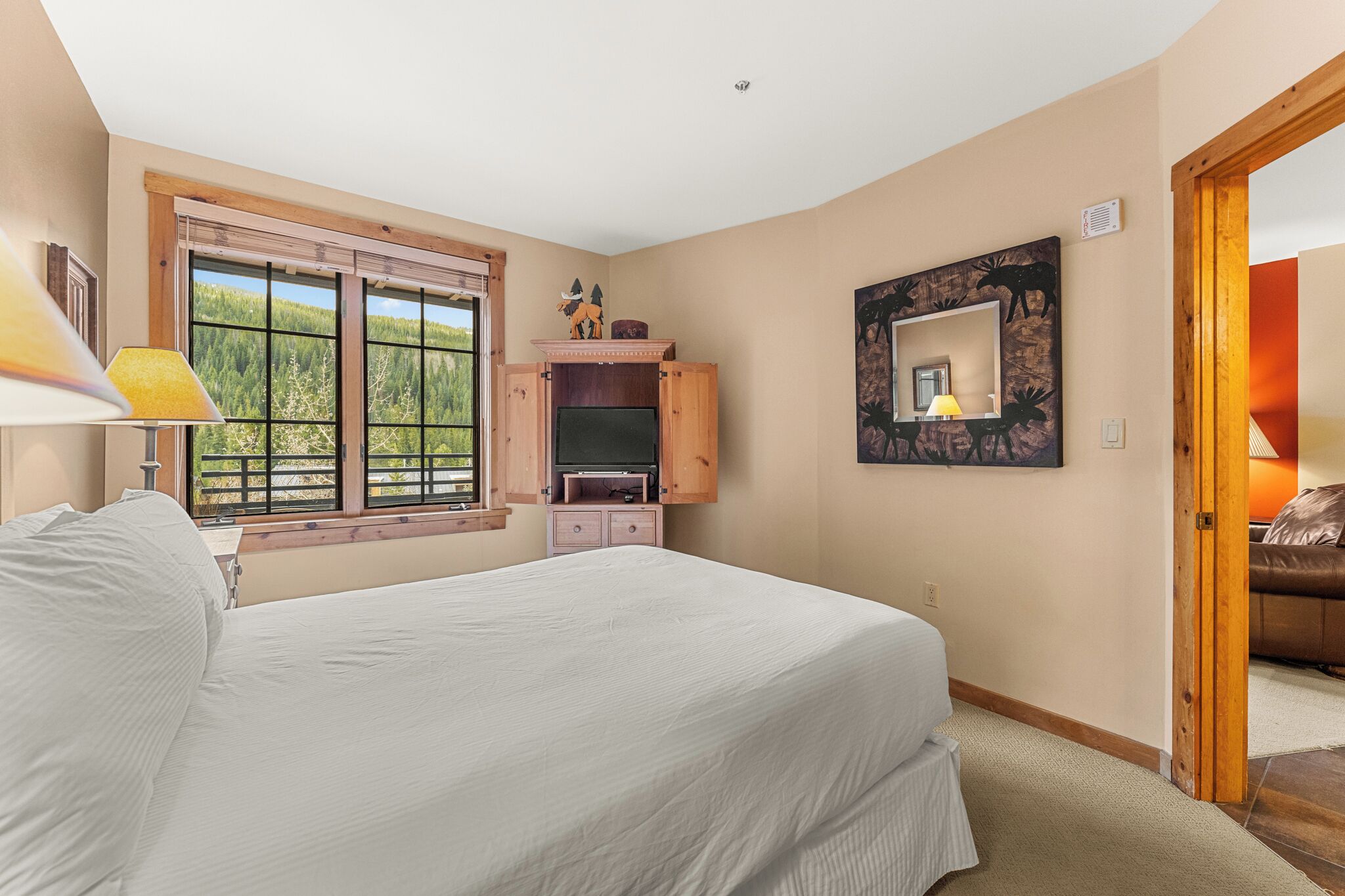 1 bedroom, iron/ironing board, Internet, bed sheets