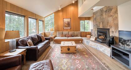 Juniper - Une vue imprenable et un tout nouveau bain à remous dans cette cabine de ski 4 BR
