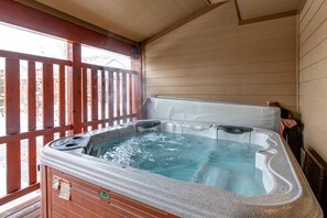 Baignoire à remous extérieure