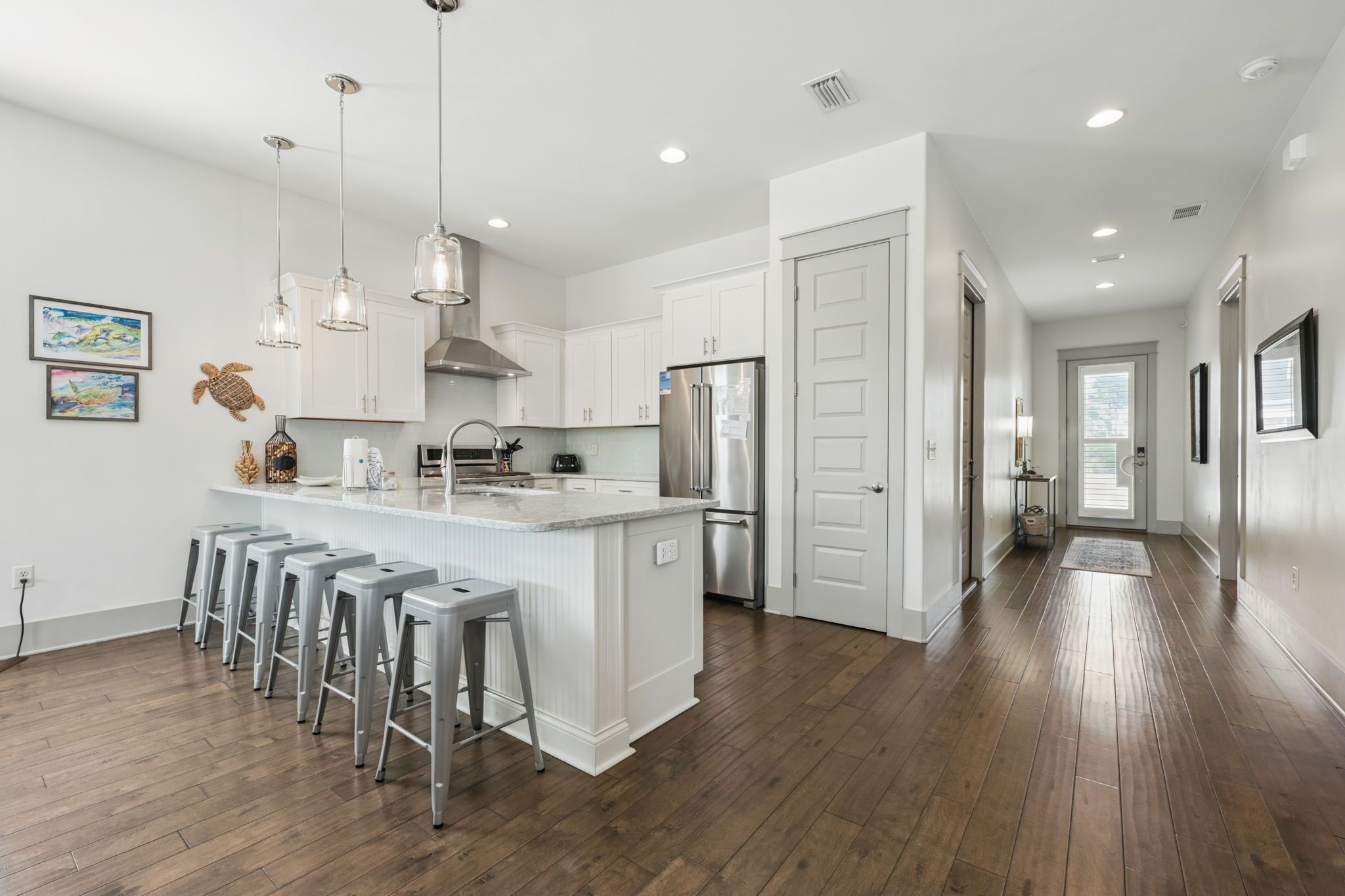 雪櫃、微波爐、焗爐、爐具