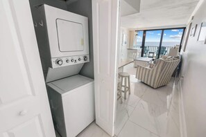 Photo non classée, 3 sur 35, bouton