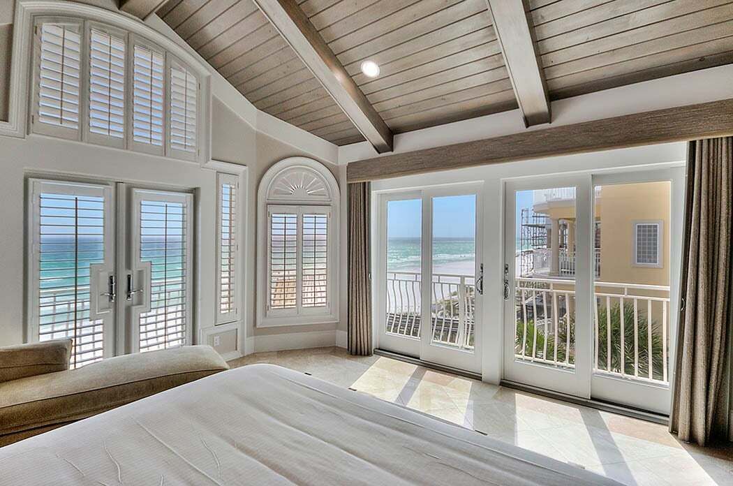 7 chambres, fer et planche à repasser, Internet gratuit, draps fournis