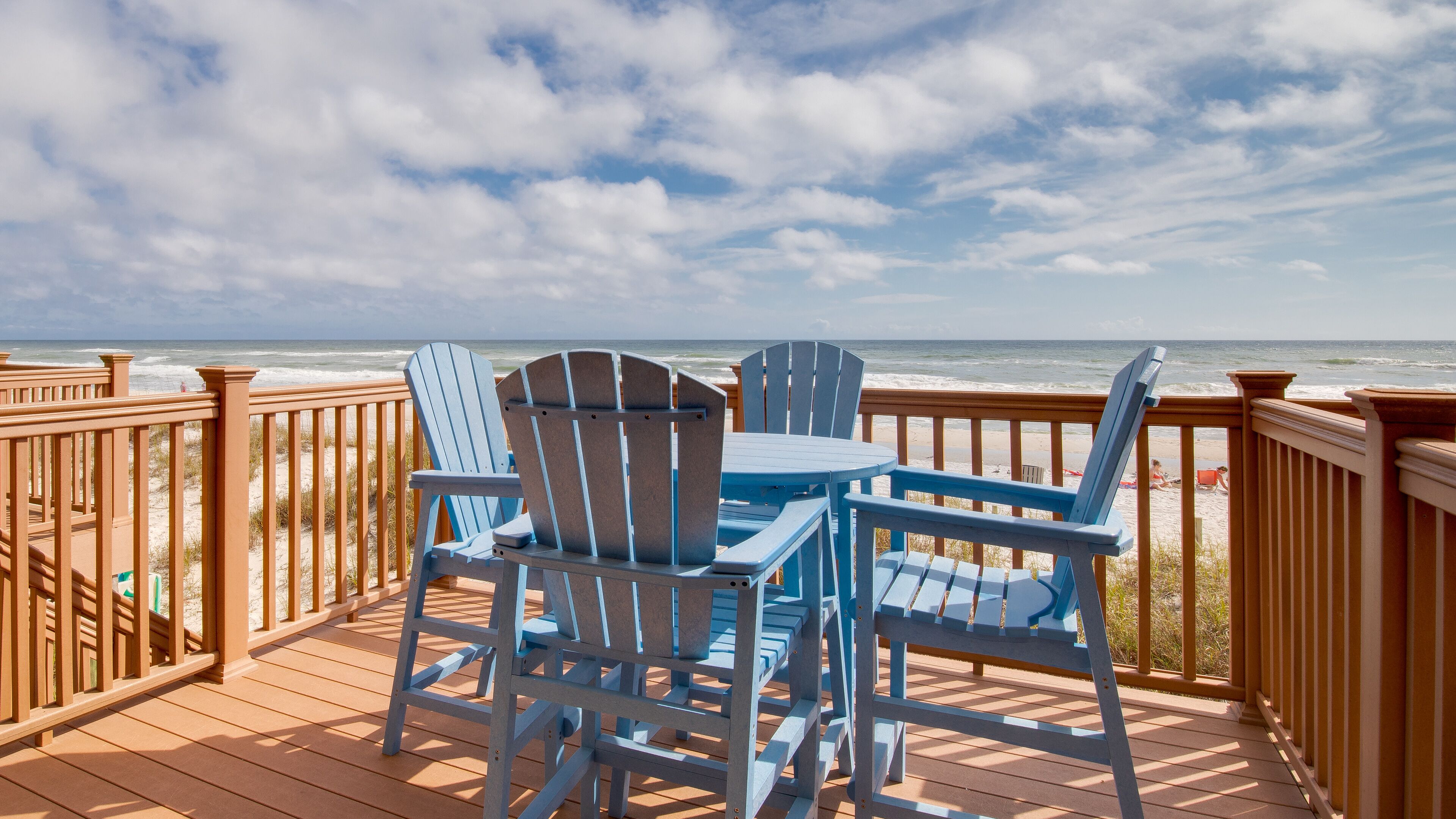 2br Townhome - Walk Out to the Beach - NO ELEVATORS!