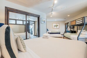 4 bedrooms, iron/ironing board, WiFi, bed sheets