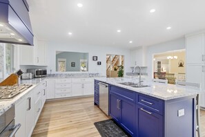 Fridge, microwave, oven, stovetop - Fantastic Family Beach House with Private Pool, Golf Cart, & Elevator! (Isle of Palms)