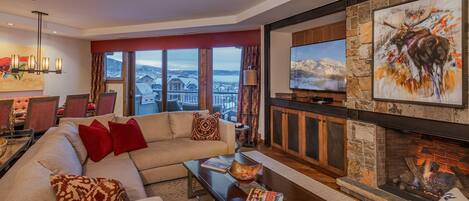 Smart-TV, peis, videospill og kontorer