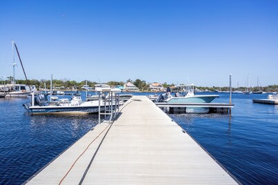 Waterfront, Rivers Edge Condo #1D-Bldg 1 *PRIVATE DOCK and ASSIGNED BOAT SLIP!