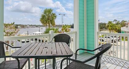 Waterfront, Rivers Edge Condo # 1D-Bldg 1 * yksityistä laituria ja SIDOTTUJEN Veneen ramppi!