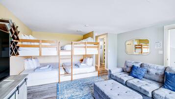 2 habitaciones, acceso a internet y ropa de cama