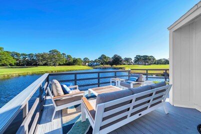 Bay View, Six-Seat Golf Cart, Pet Friendly, Linkside Village 434
