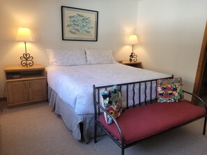 2 dormitorios, tabla de planchar con plancha, Internet y ropa de cama