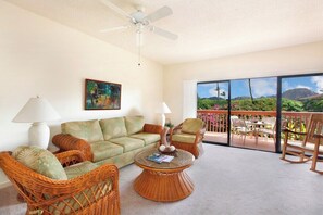 Flat-screen TV, DVD player, stereo