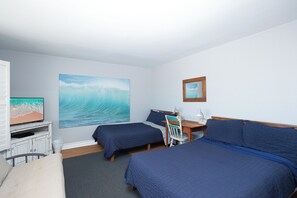 3 bedrooms