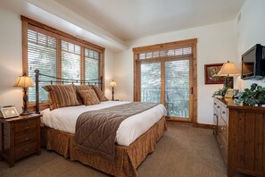 5 Schlafzimmer, Bügeleisen/Bügelbrett, WLAN, Bettwäsche