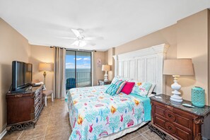 3 makuuhuonetta, silitysrauta/-lauta, internet, vuodevaatteet