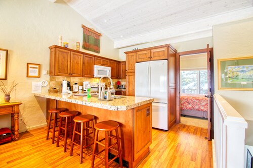 Cozy Mountain Abode with WiFi, Pool, & Perfect Location Near Downtown Ketchum