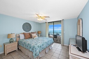 3 makuuhuonetta, silitysrauta/-lauta, ilmainen Wi-Fi, vuodevaatteet