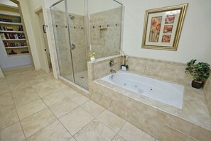 مجففات شعر، مناشف