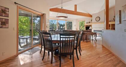 11 turnaus - golfkenttä, ilmastointi, SHARC-passit, poreallas, biljardipöytä, polkupyöriä, takka