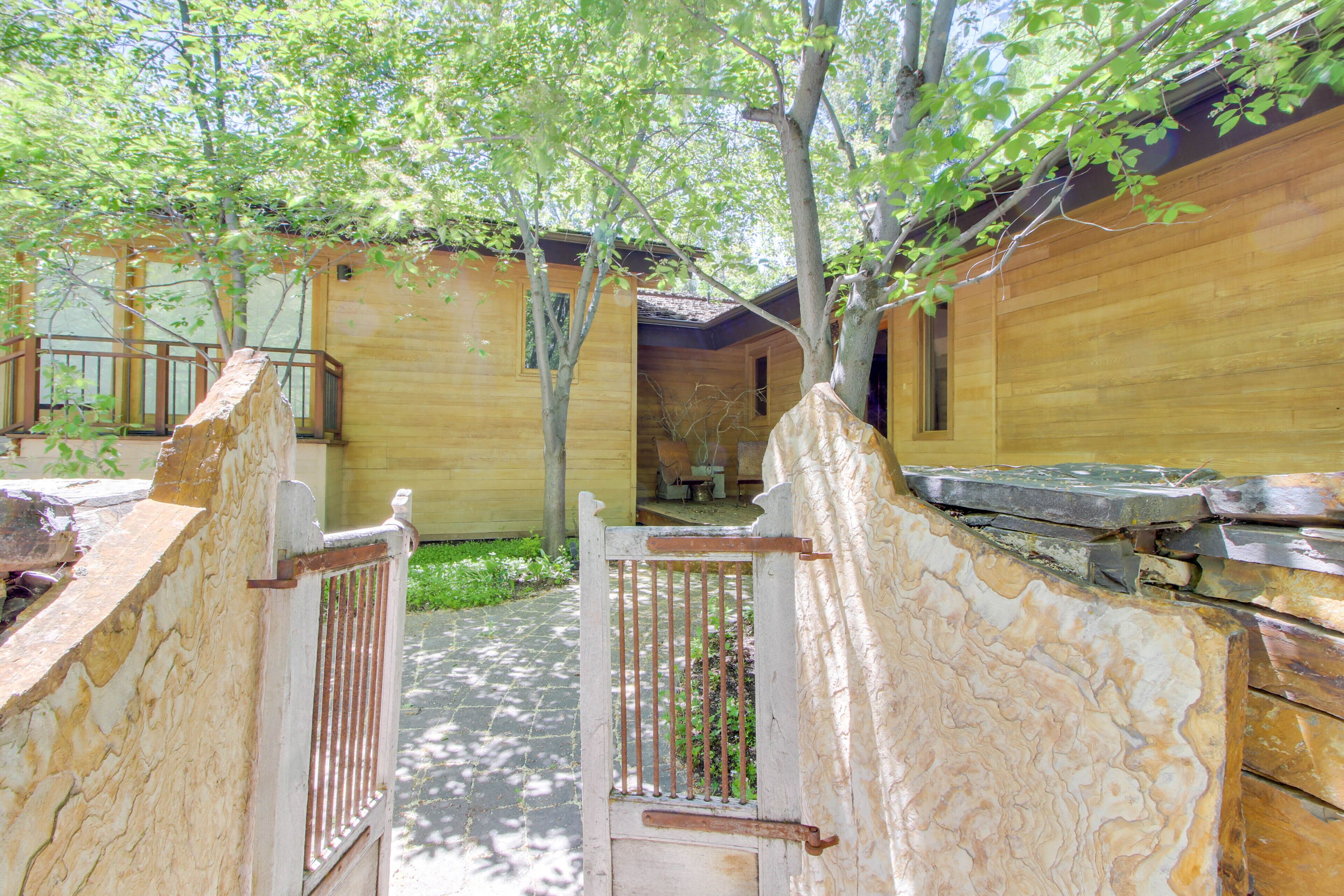 Enceinte de l’hébergement