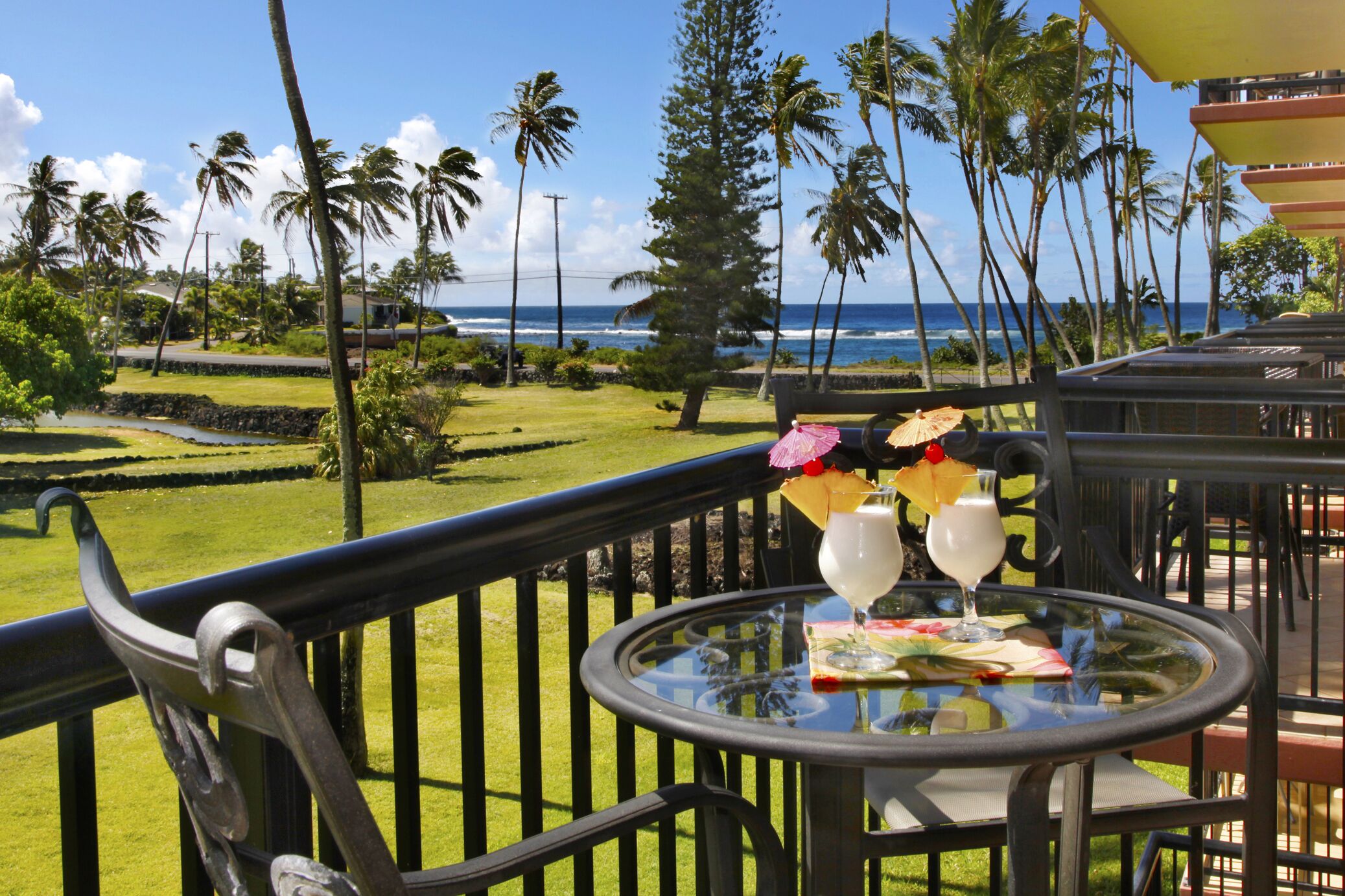 屋外ダイニングエリア