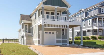 Turtles & Tanlines: Yksityinen allas ja Currituck Club Palvelut