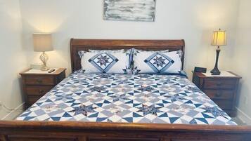 2 bedrooms, iron/ironing board, free WiFi, bed sheets