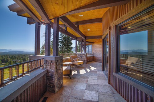 Juniper Lodge: Luxury Estate # 298