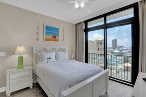 4 bedrooms, desk, iron/ironing board, free WiFi - The Oasis At Orange Beach 501 by Liquid Life (Orange Beach)