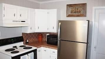 Refrigerador, microondas, parrilla de estufa y lavavajillas