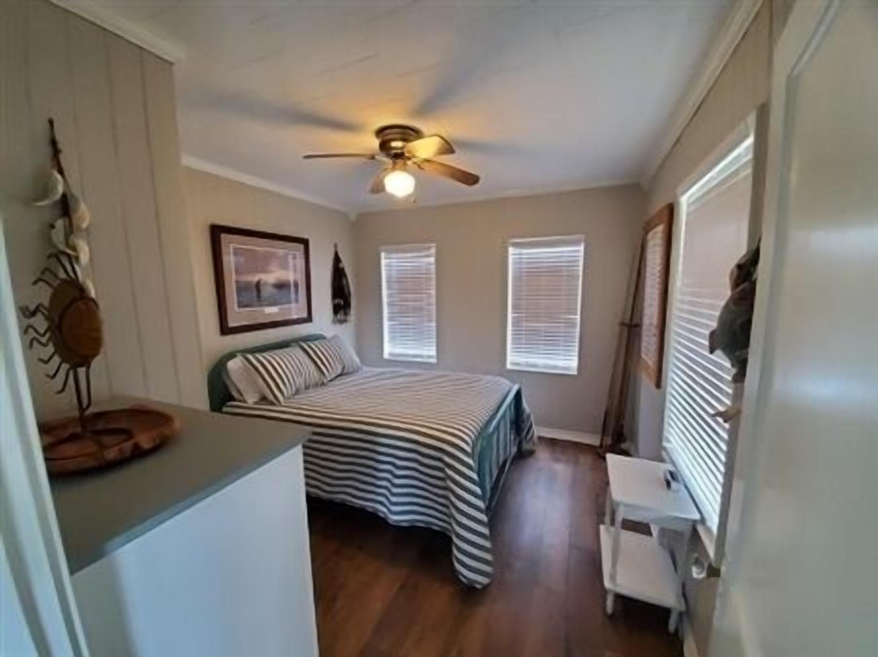 3 dormitorios, Internet, ropa de cama