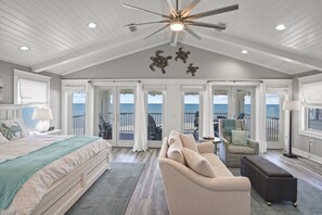 6 bedrooms, iron/ironing board, free WiFi, bed sheets - Shore Perfection: Beachfront Ovation Home, Sleeps 12, Pet-Friendly! (Cape San Blas)