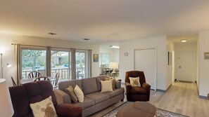 Smart TV, DVD player