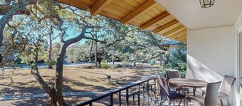 Atlantic Breeze #8 2 bedrooms, 2 bathrooms