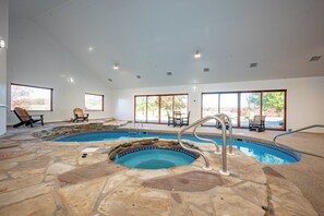 Piscine couverte, piscine chauffée