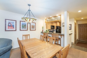 Dining - Ski-in/Ski-Out Ground Floor Easy Access Ski Condo (Telluride)