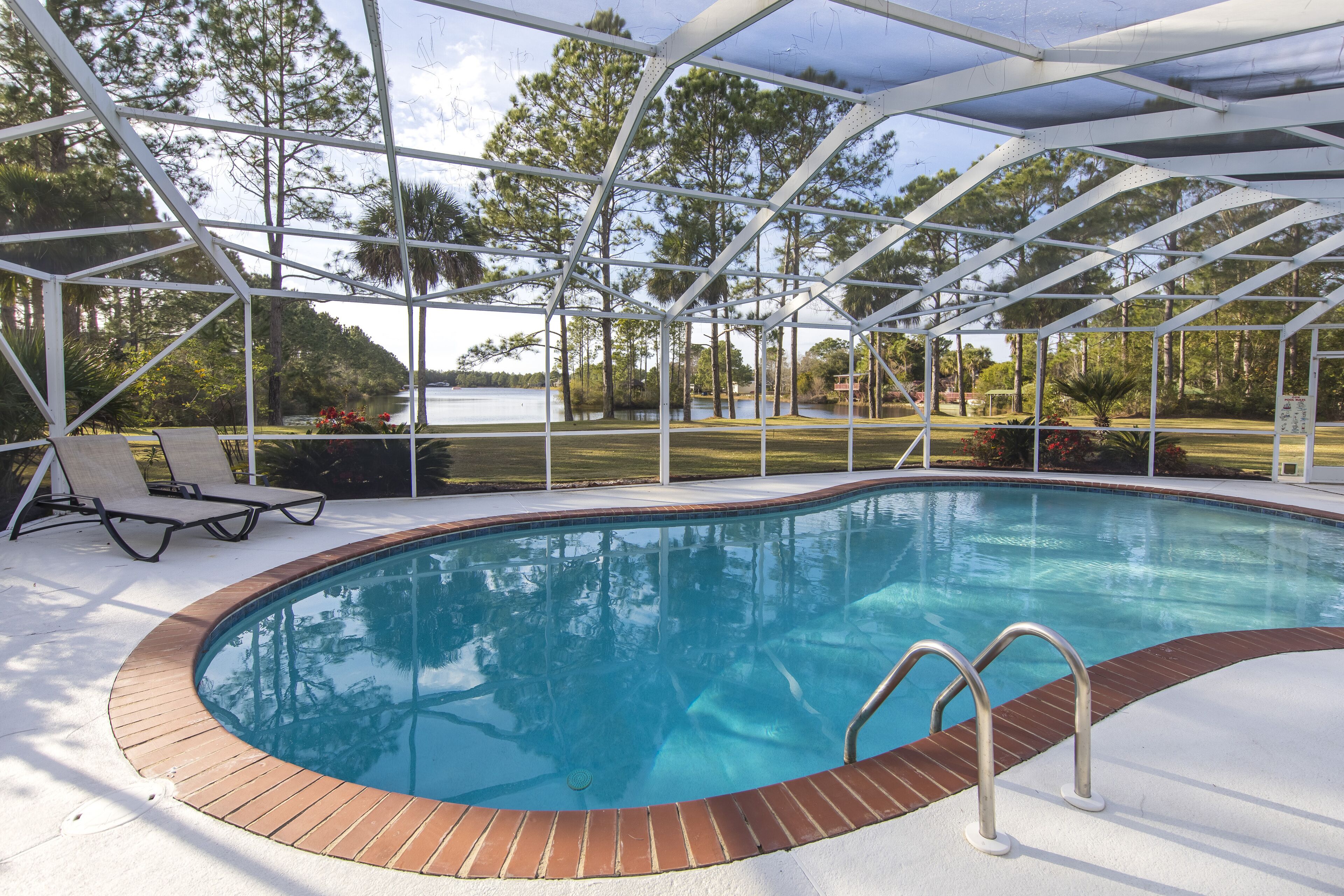 Private Pool & Hot Tub, Perfect for Large Families, Santa Rosa beach- Lake view