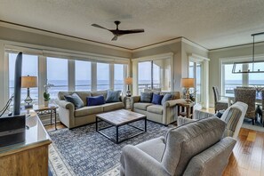 Smart-TV, DVD-Player