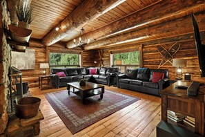 Living Room - Rustic & Spacious Log Cabin w/Private Hot Tub, Amazing Views, 4 Miles to Ski (Durango)