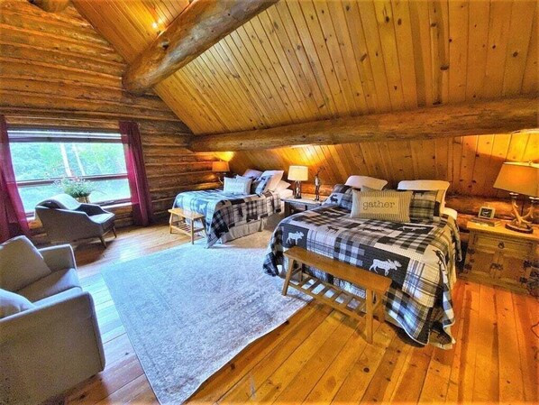 3 bedrooms, iron/ironing board, travel cot, free WiFi