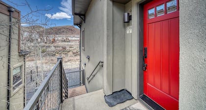 River Aerie-Relax by the River