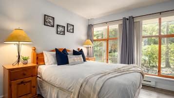 1 sovrum, strykjÀrn/strykbrÀda, gratis wi-fi och sÀngklÀder