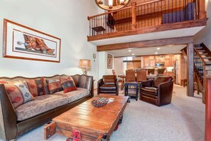 TV, fireplace, offices