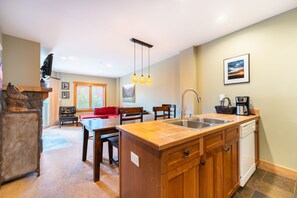 Interior - Condo in River Run Only a Short Walk to Gondola, Shops and Restaurants! (Keystone)