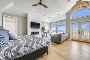 6 bedrooms, iron/ironing board, free WiFi, bed sheets - 14 Collier Beach, Oceanfront, Pool, Elevator, Free Golf (Hilton Head)