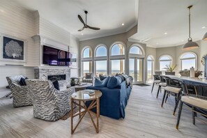 Smart TV - 14 Collier Beach, Oceanfront, Pool, Elevator, Free Golf (Hilton Head)