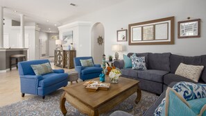 Een smart-tv en een dvd-speler