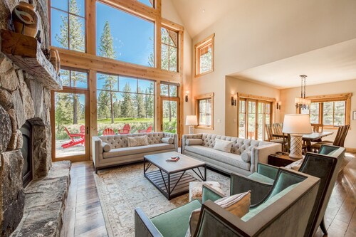 Caleb's Kaunis Vanha Greenwood 4 BR - vuodepaikkoja 10 + HOA-allas, kuntosali, ja Shuttle