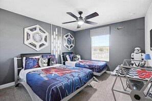 4 bedrooms, iron/ironing board, WiFi, bed sheets - EV_4832 - 4 Bed 3 Bed Townhome with Private Splash Pool (Kissimmee)