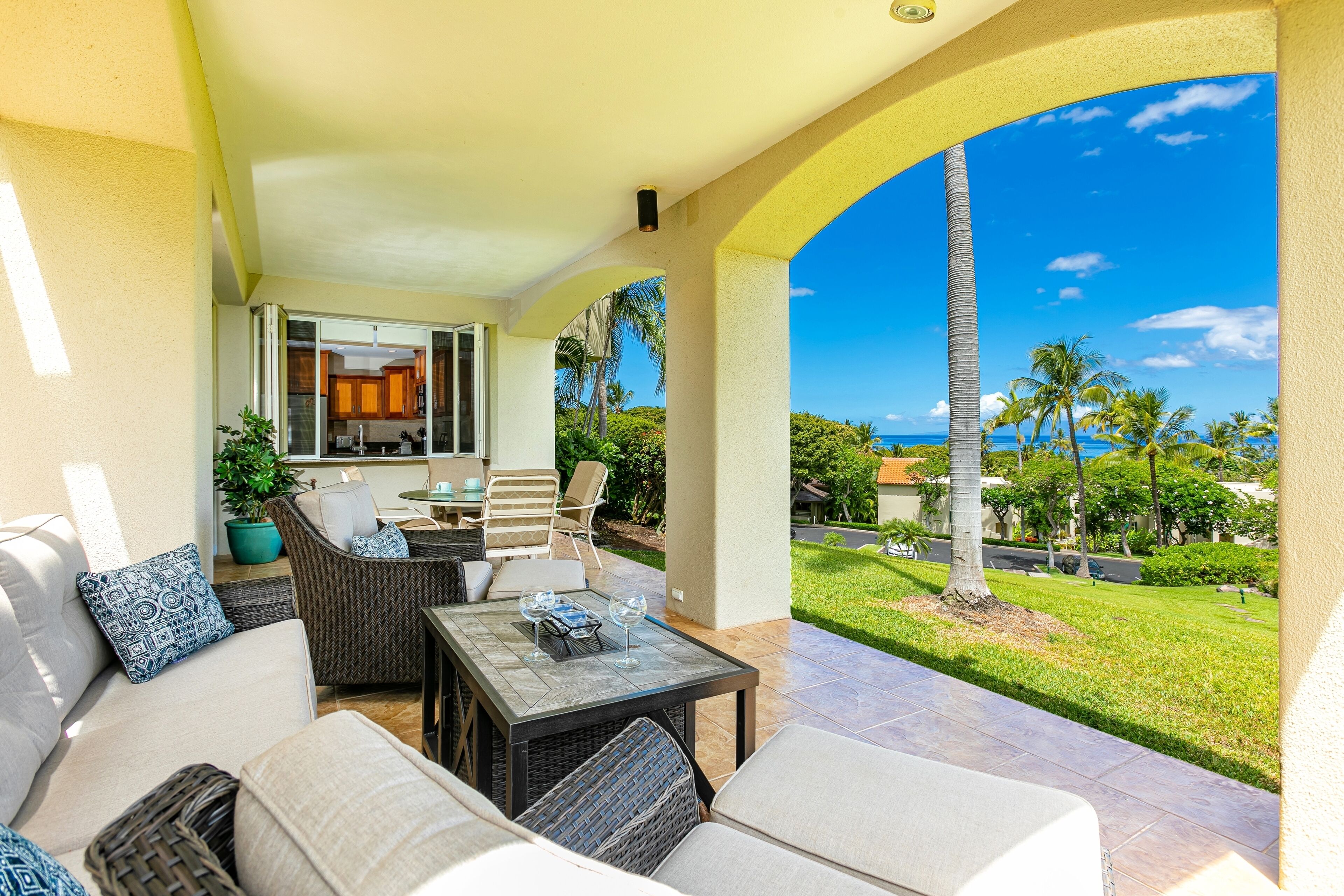 Palms at Wailea #1507 Ocean View, A/C, Spacious and Beautiful, Near Pool